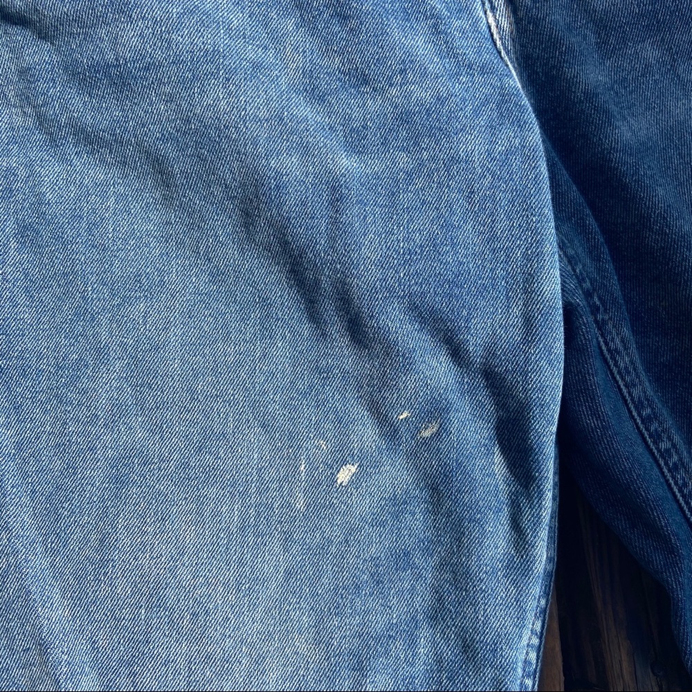 american eagle high waisted mom jeans - Picture 2 of 5